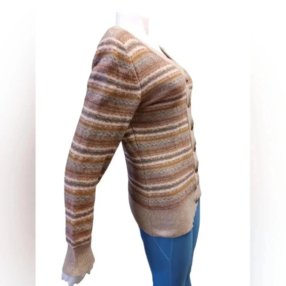 Cassis Collection LS Sweater 100% Merino Wool Tan With Blues Size  Medium - Picture 3 of 10